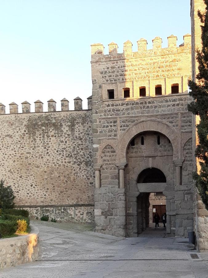 Puerta Del Vado Alto Apartment Толедо Екстериор снимка